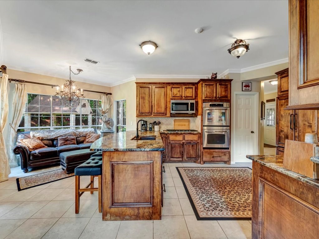 322 Oak Crest Drive