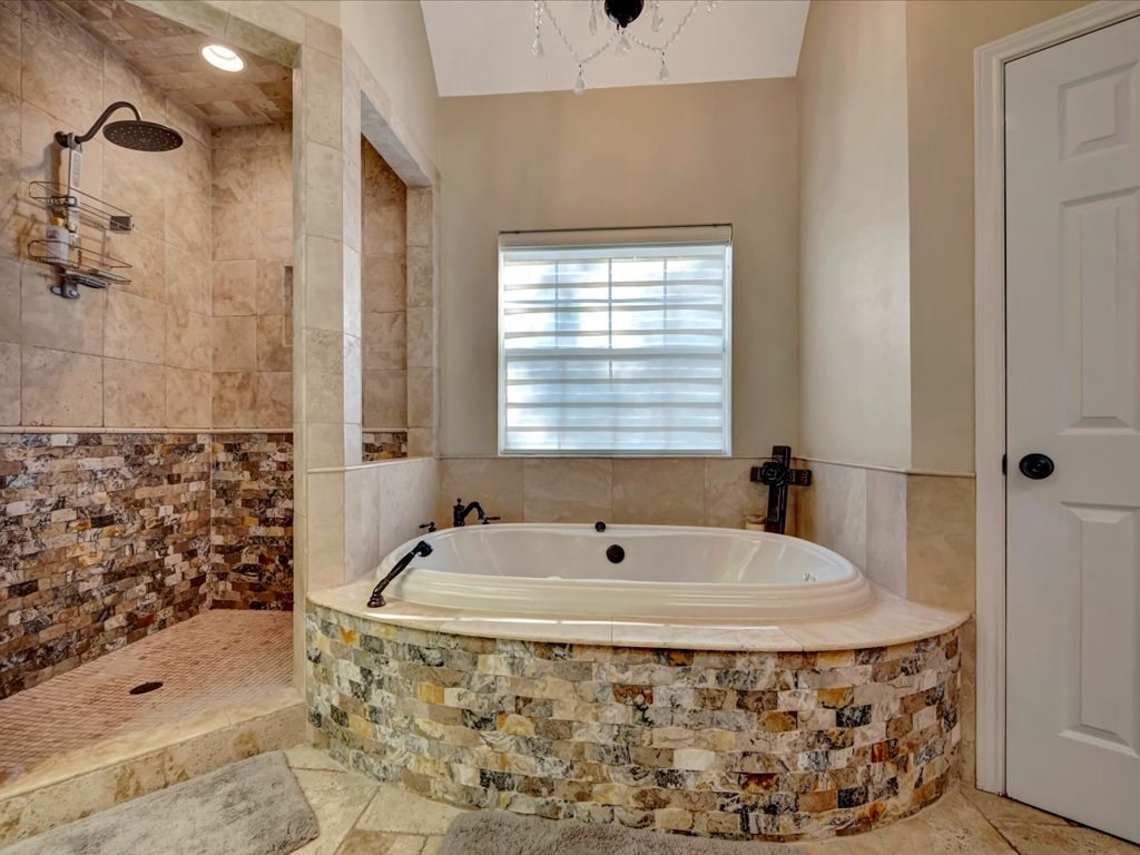 322 Oak Crest Drive