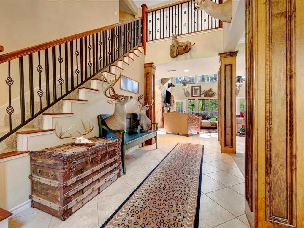 322 Oak Crest Drive