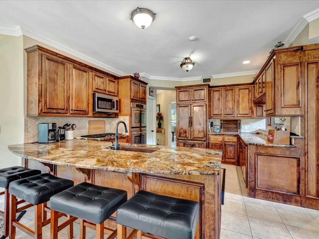 322 Oak Crest Drive