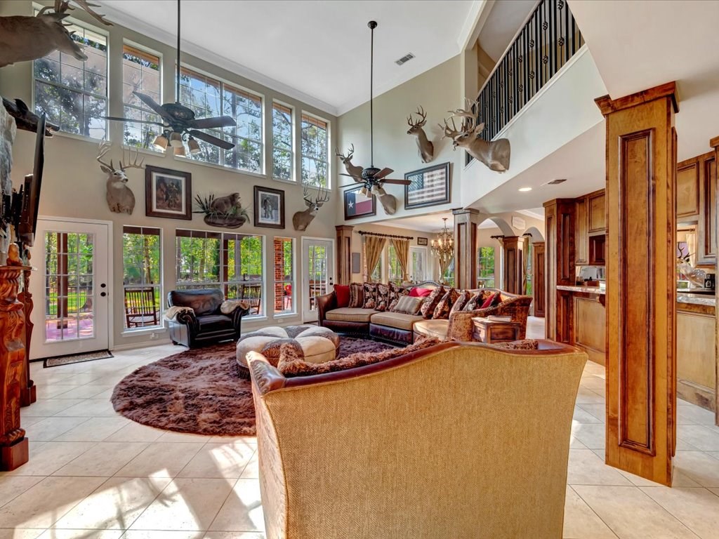 322 Oak Crest Drive