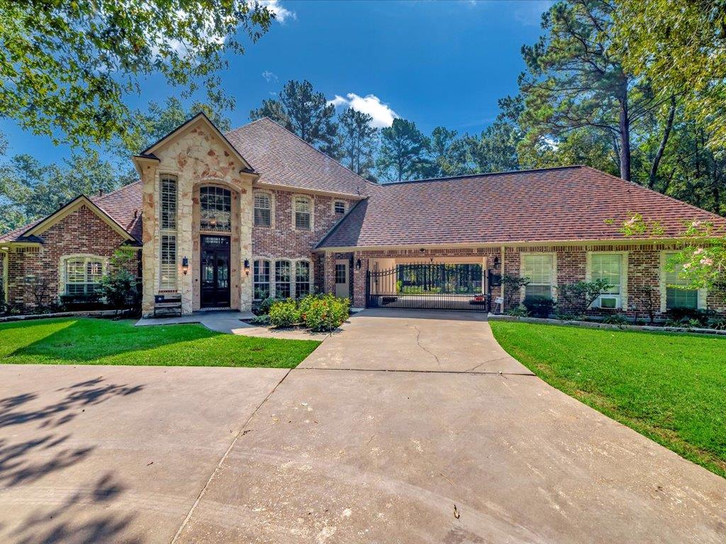 322 Oak Crest Drive