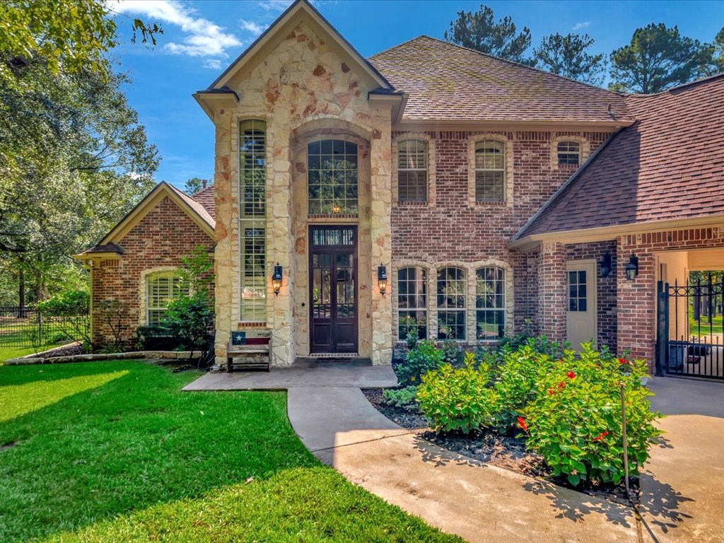 322 Oak Crest Drive