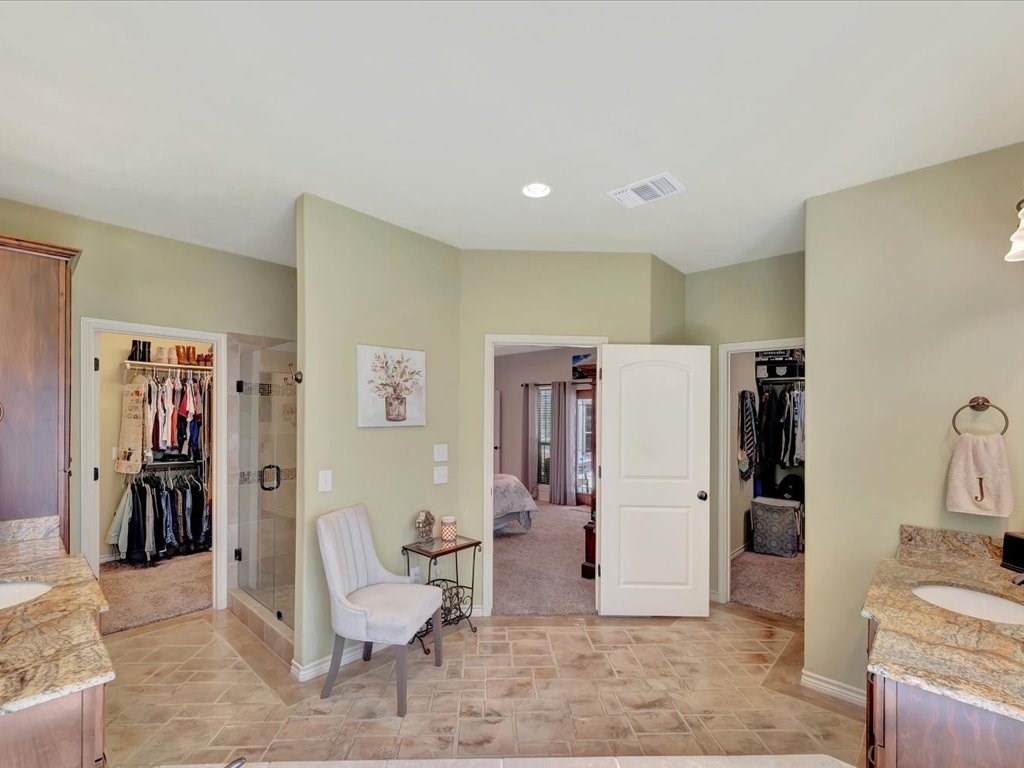 436 Westwood Loop