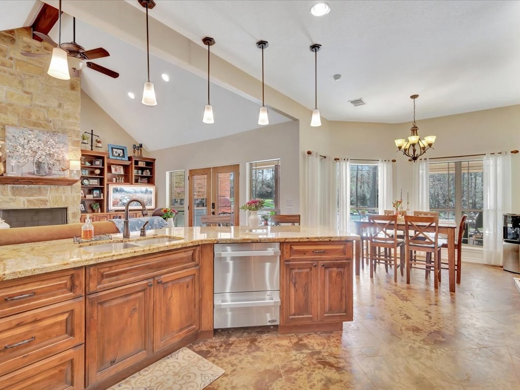 436 Westwood Loop