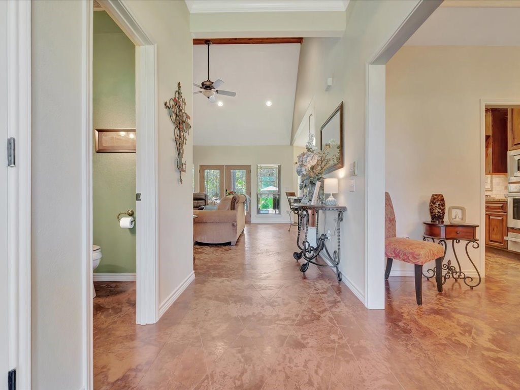 436 Westwood Loop