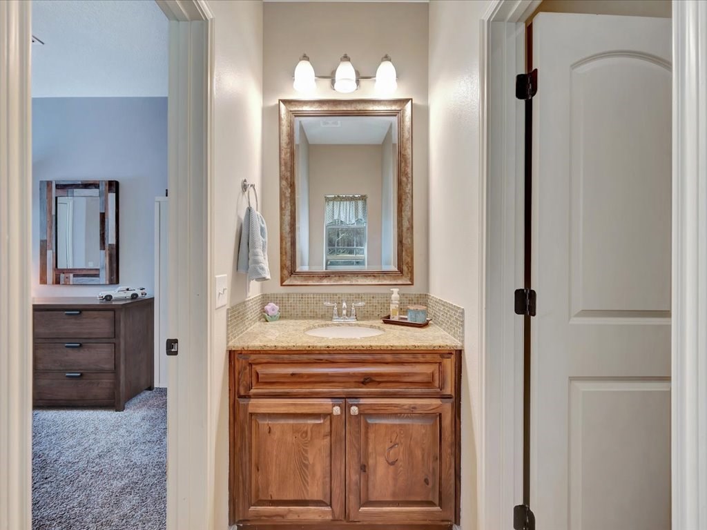436 Westwood Loop