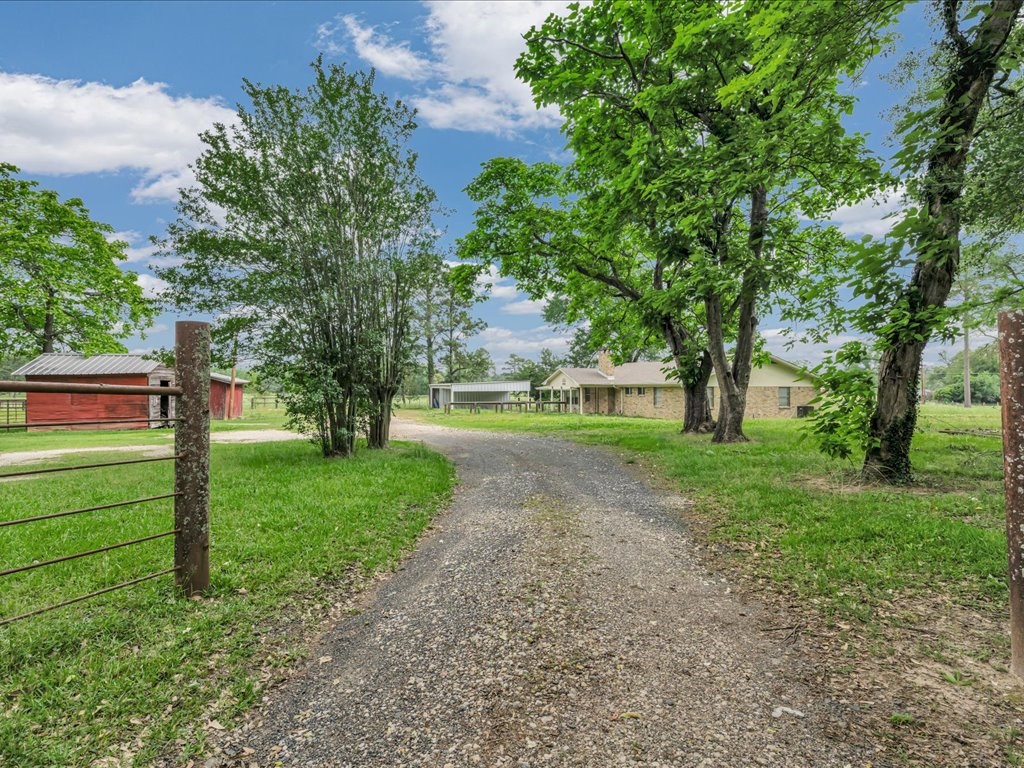 1639 East Texas Road