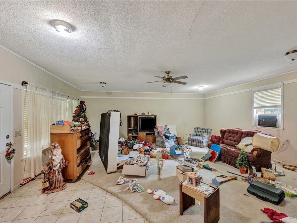 1639 East Texas Road