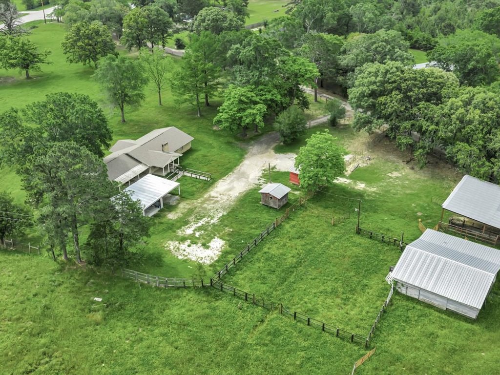 1639 East Texas Road