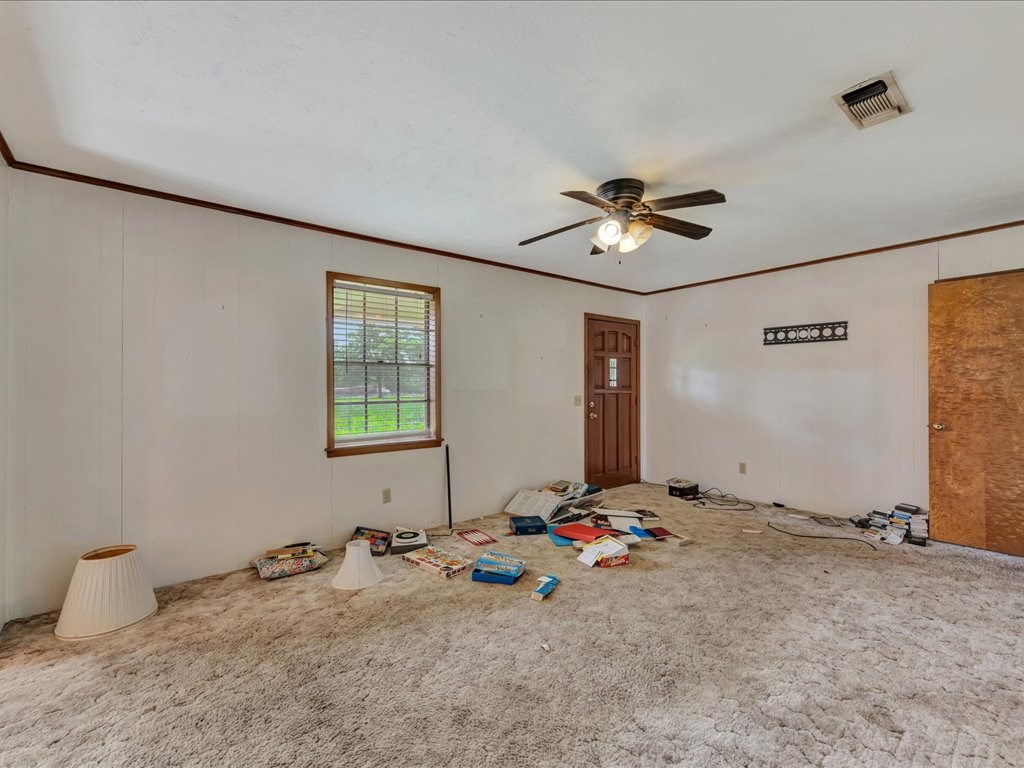 1639 East Texas Road