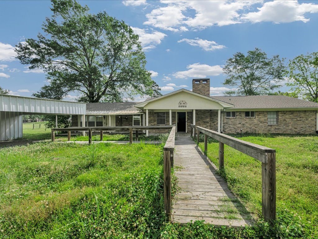 1639 East Texas Road