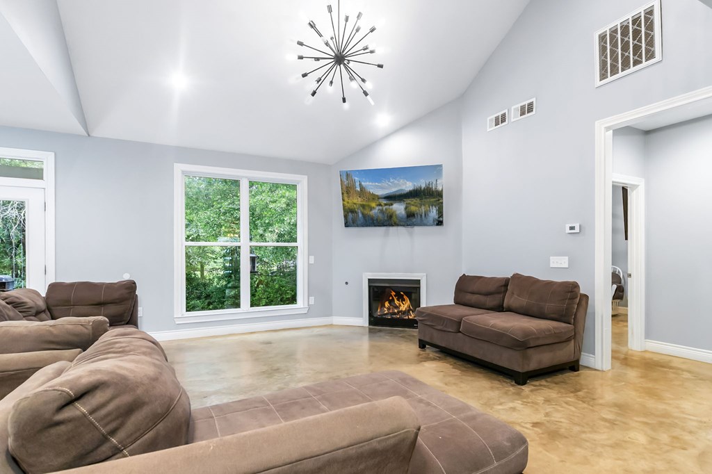 330 Oak Meadow Lane