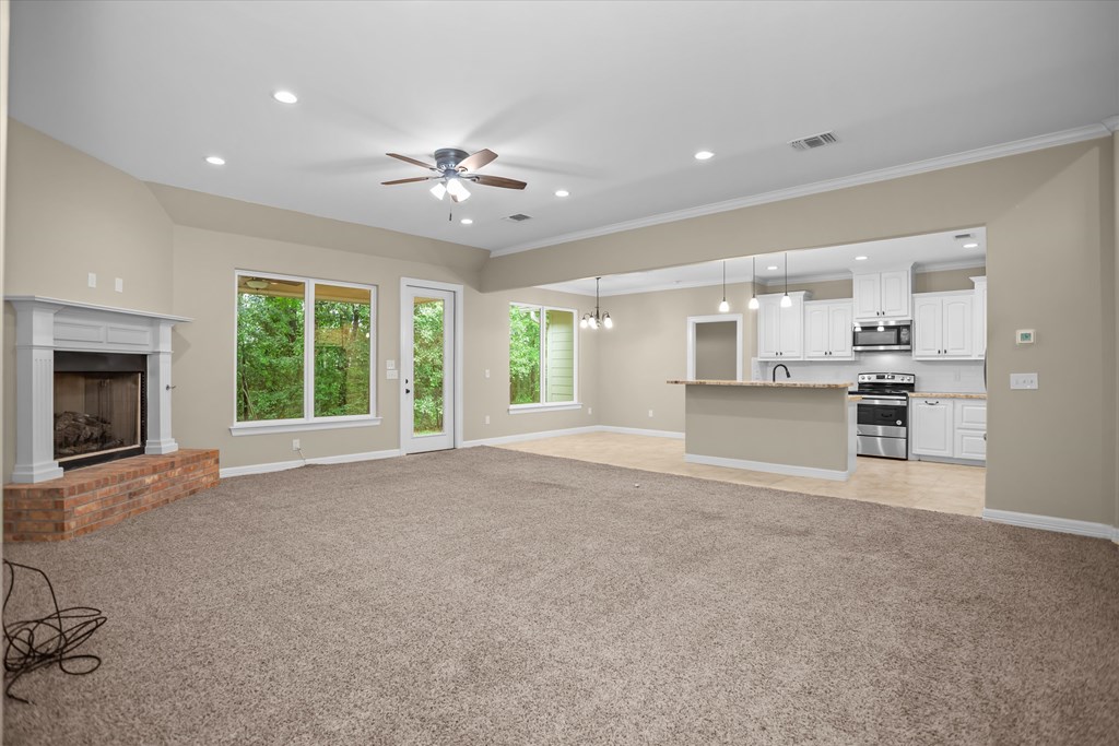207 Saddle Ridge Drive
