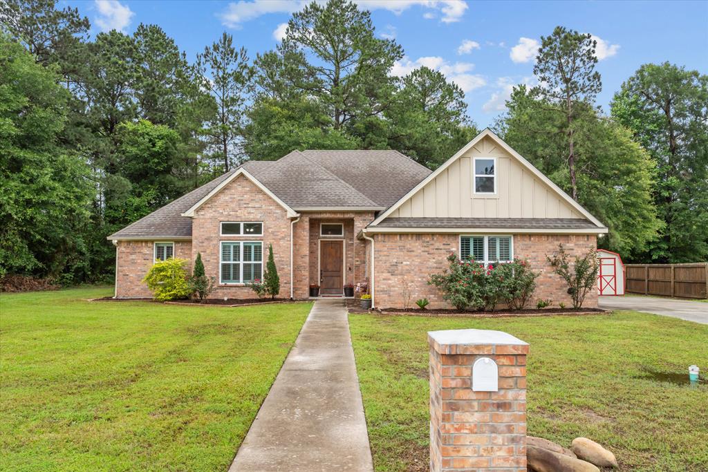207 Saddle Ridge Drive