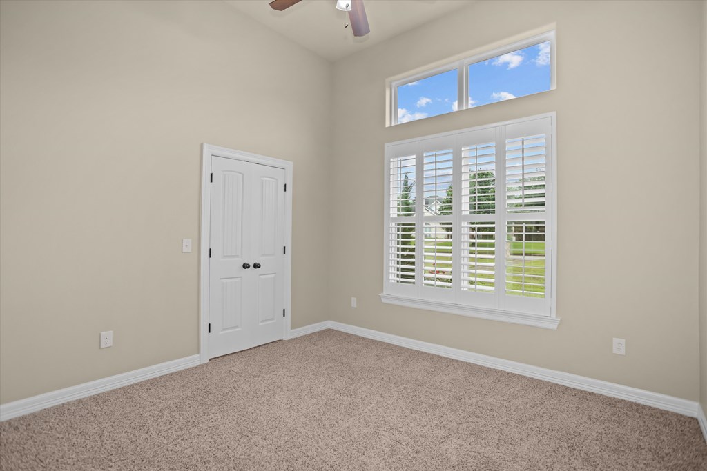 207 Saddle Ridge Drive