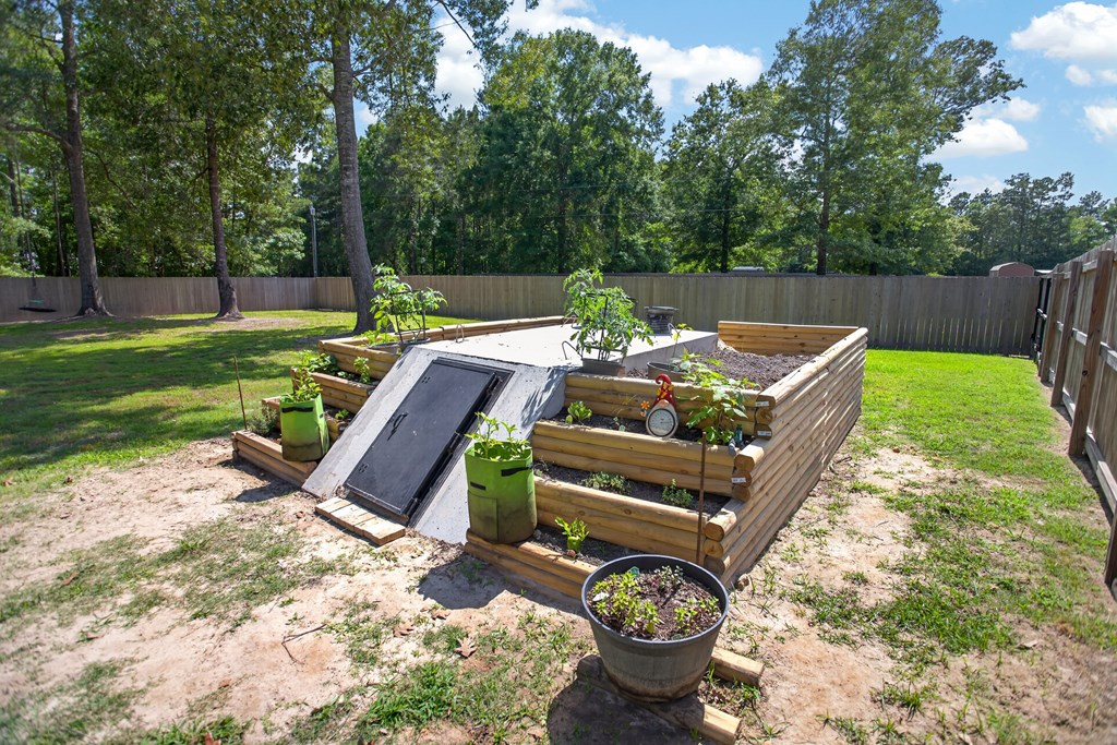 1207 Old Ewing Road