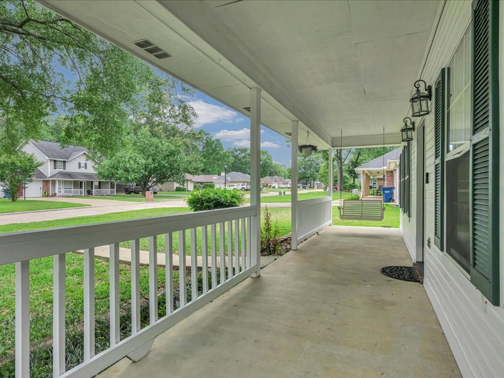 132 Hunters Glen Drive