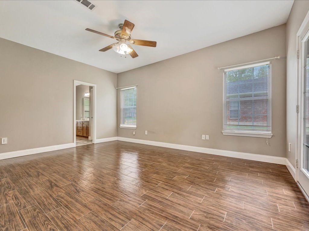 132 Hunters Glen Drive