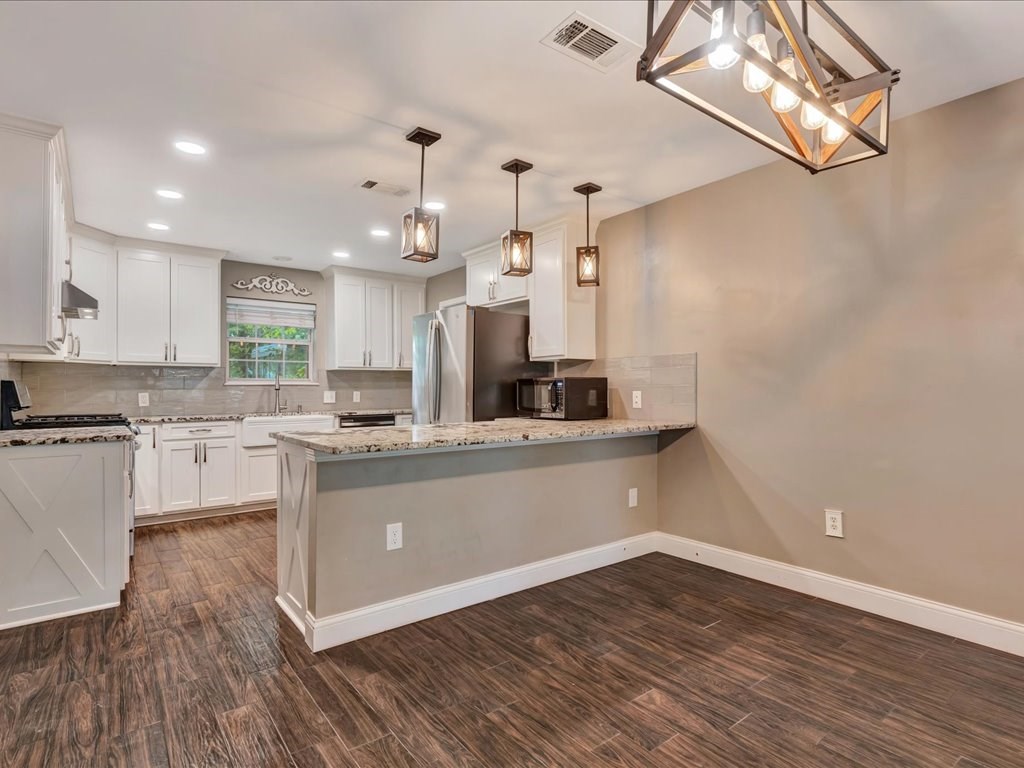 132 Hunters Glen Drive