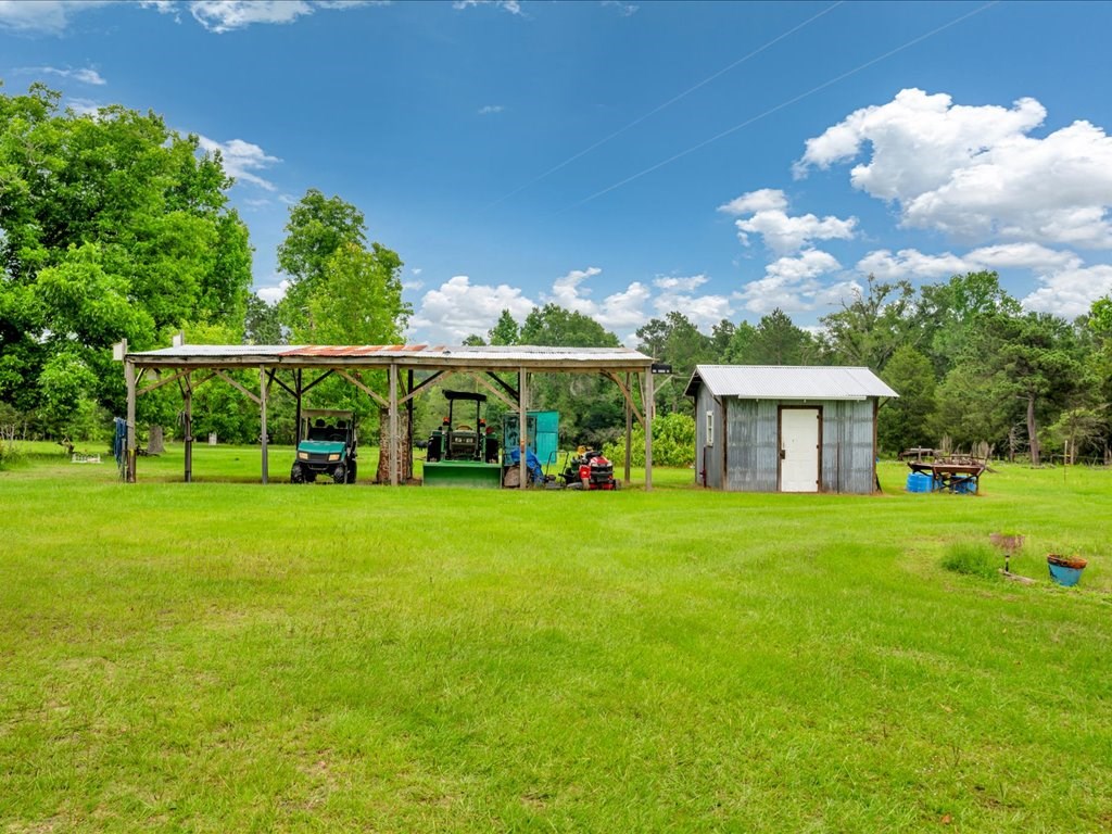 868 Bailey Road