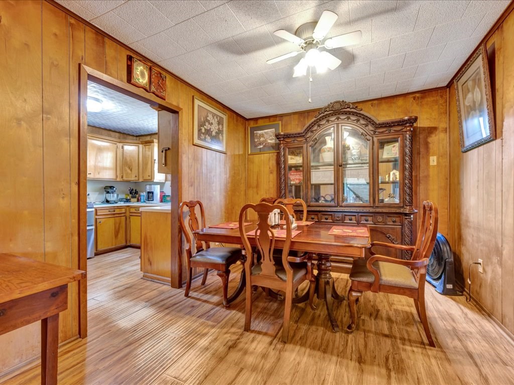 868 Bailey Road