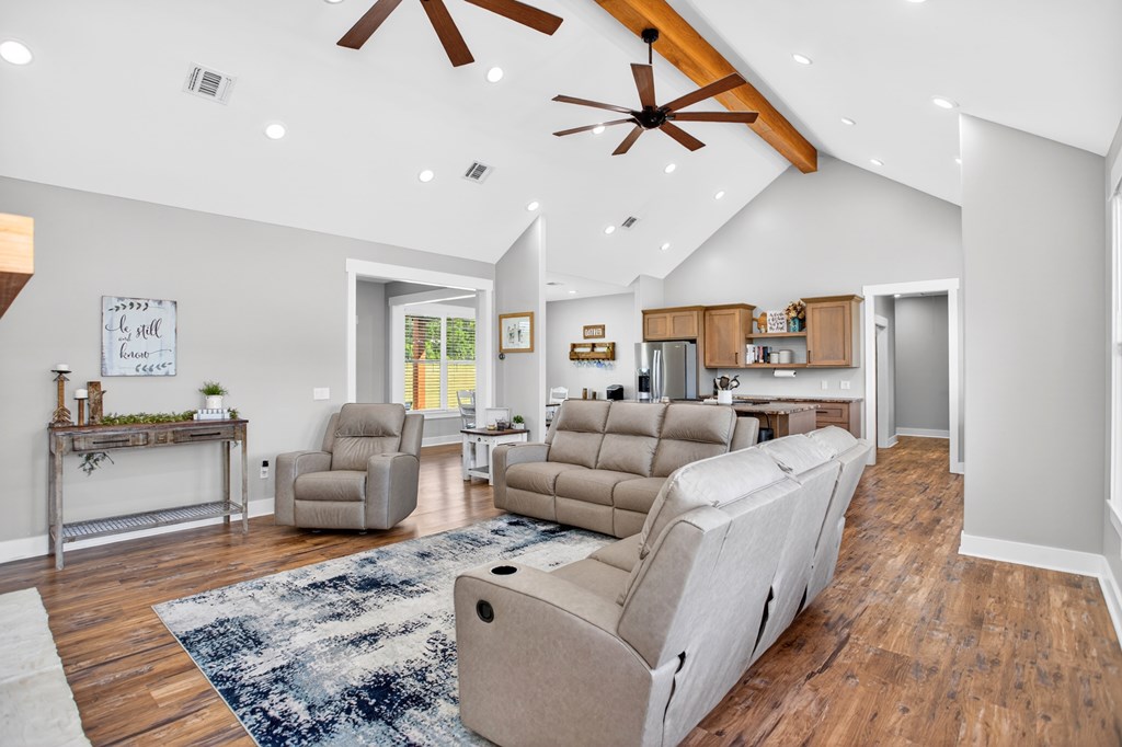 875 Timber Ranch Road