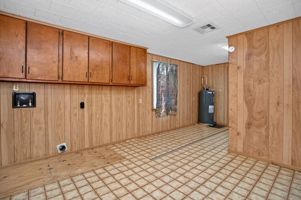 1404 Rice Street