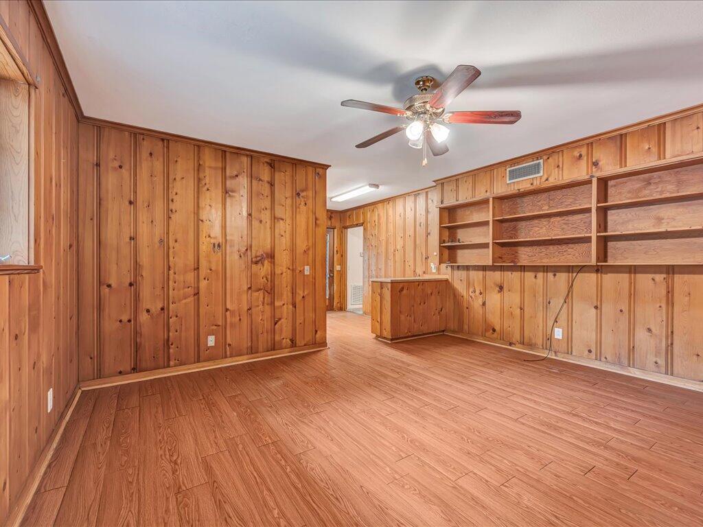 809 Mcgregor Drive