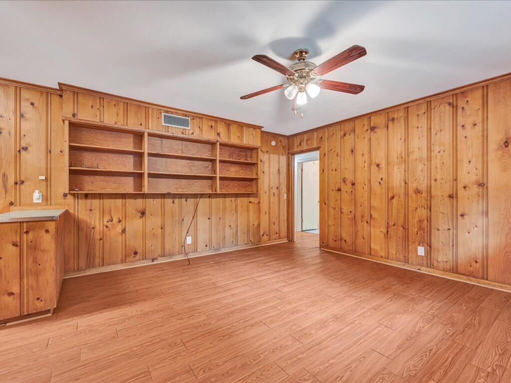 809 Mcgregor Drive