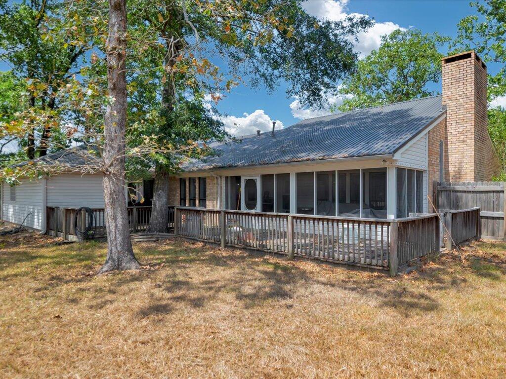 106 West Creek Drive