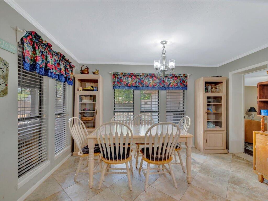 106 West Creek Drive