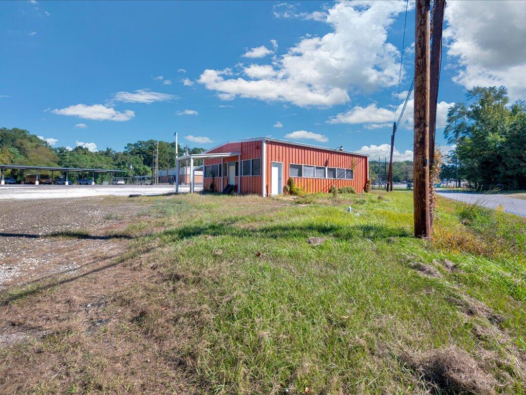 502 E Main Street