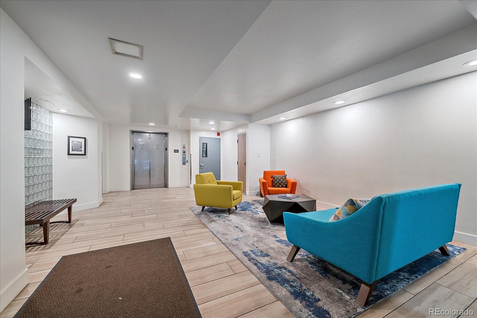 800 N Washington Street Unit: 706