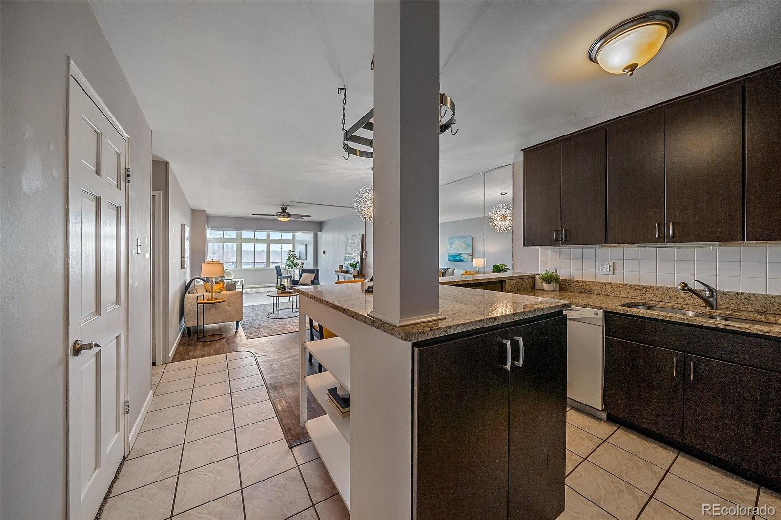 800 N Washington Street Unit: 706