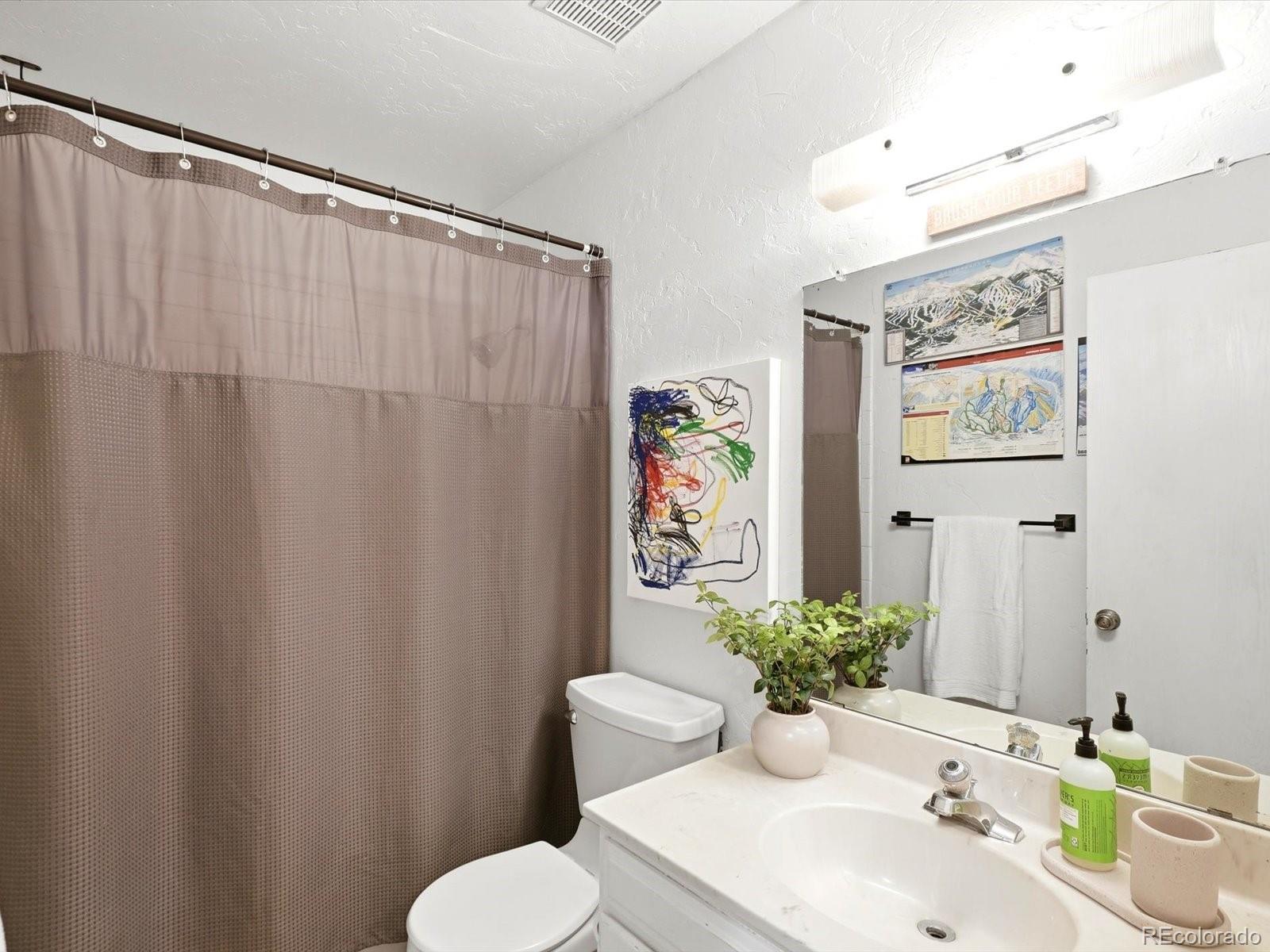 3380 Ashwood Circle