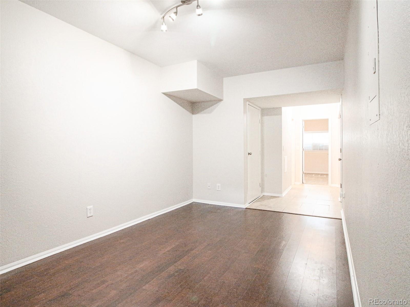 1885 S Quebec Way Unit: H17