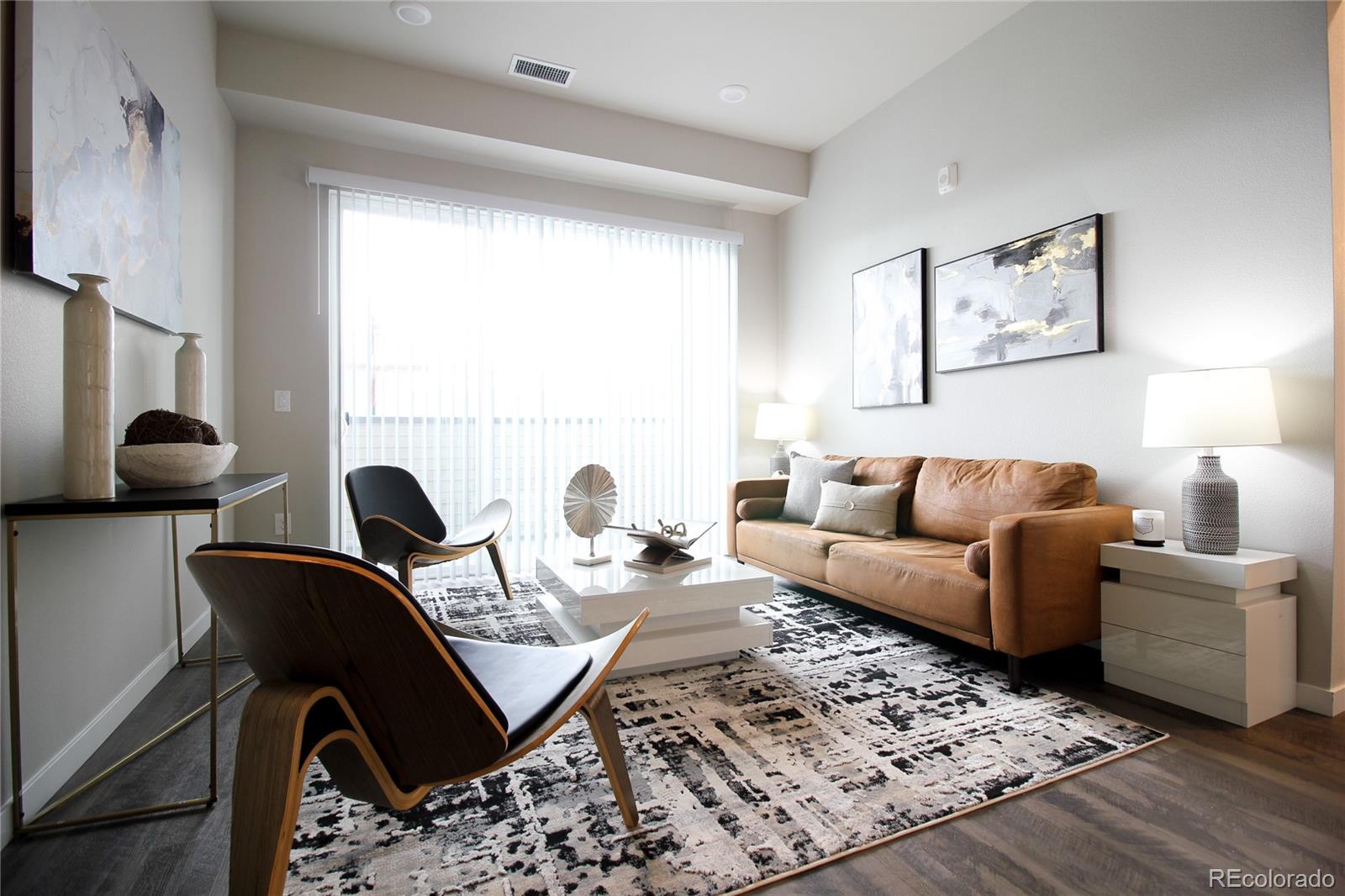 420 E Fremont Place Unit: 408