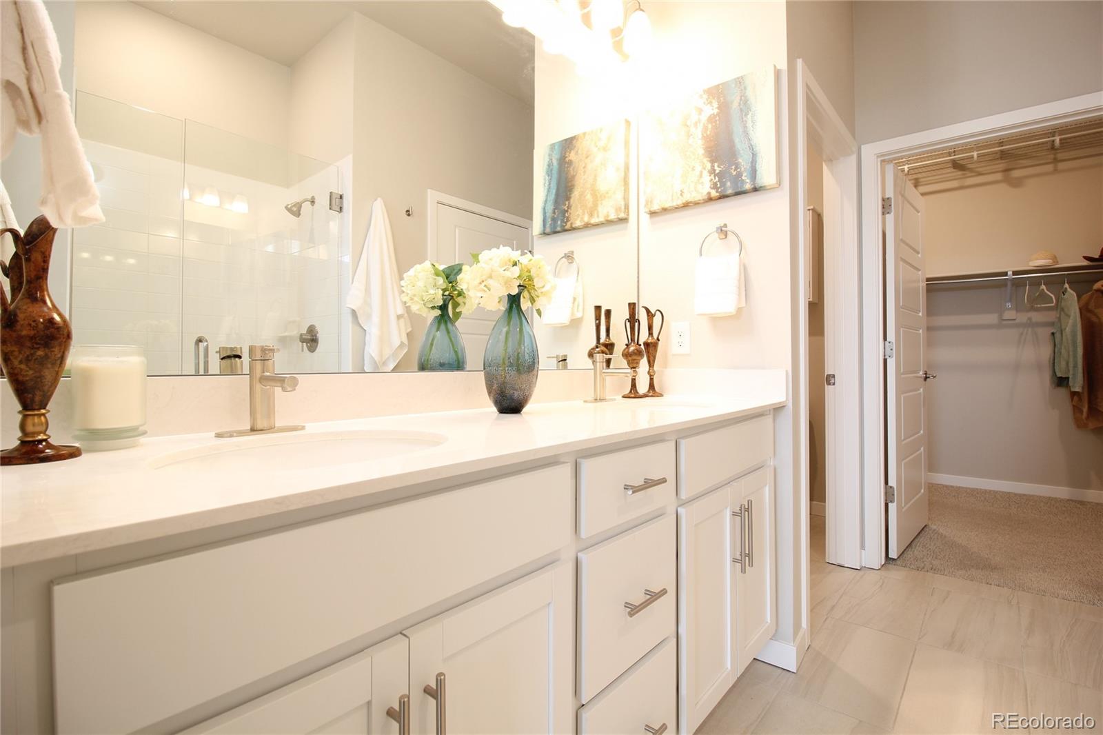 420 E Fremont Place Unit: 408