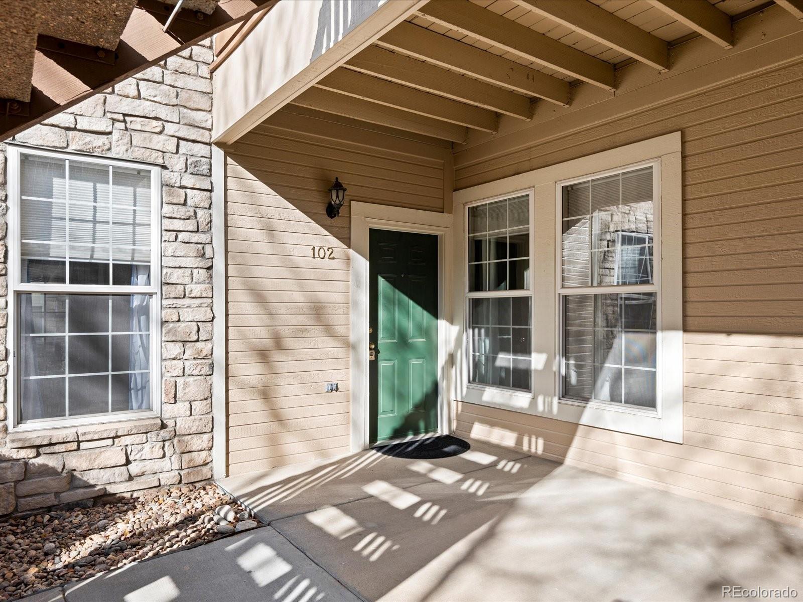 4005 S Dillon Way Unit: 102