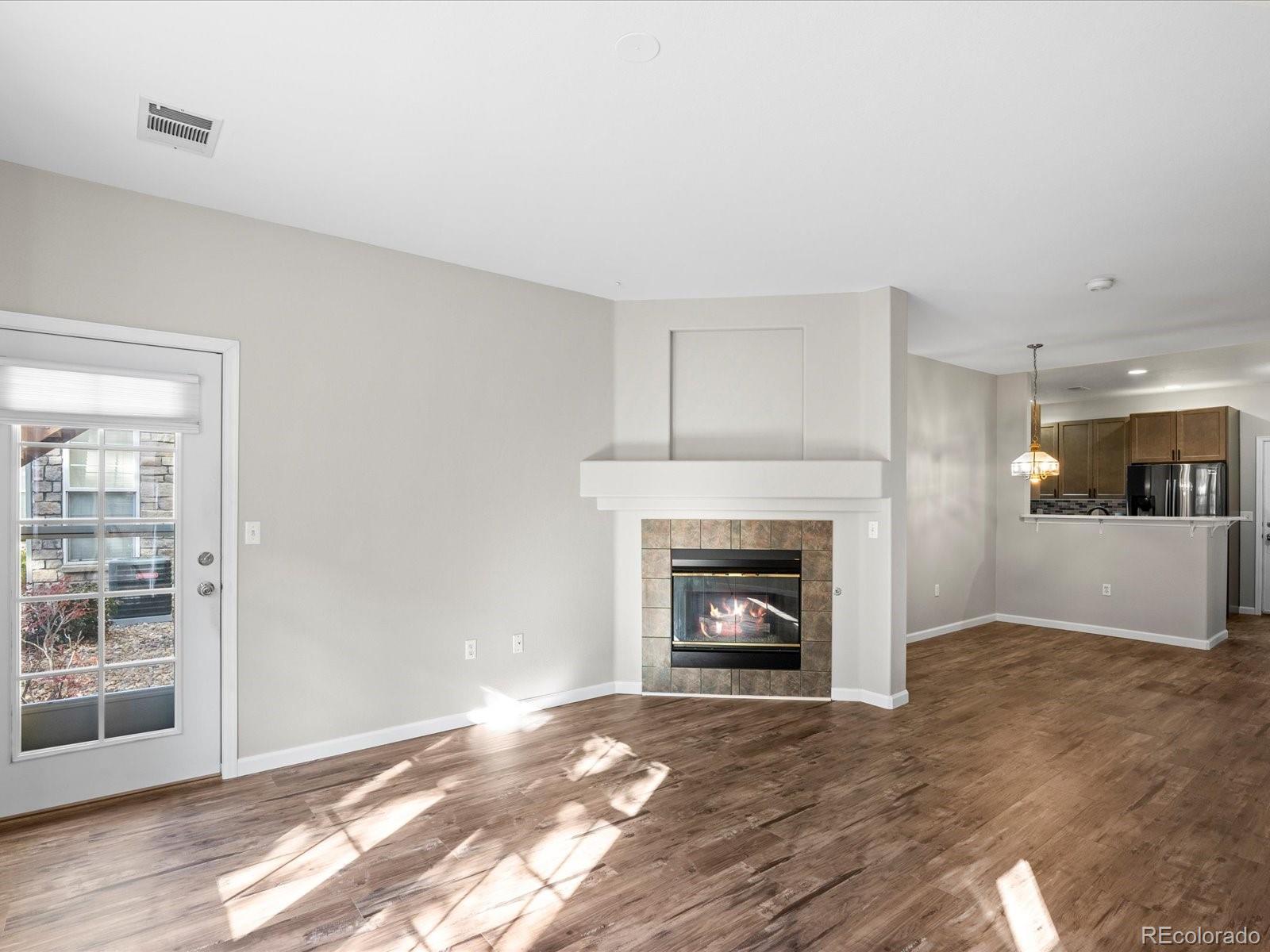 4005 S Dillon Way Unit: 102
