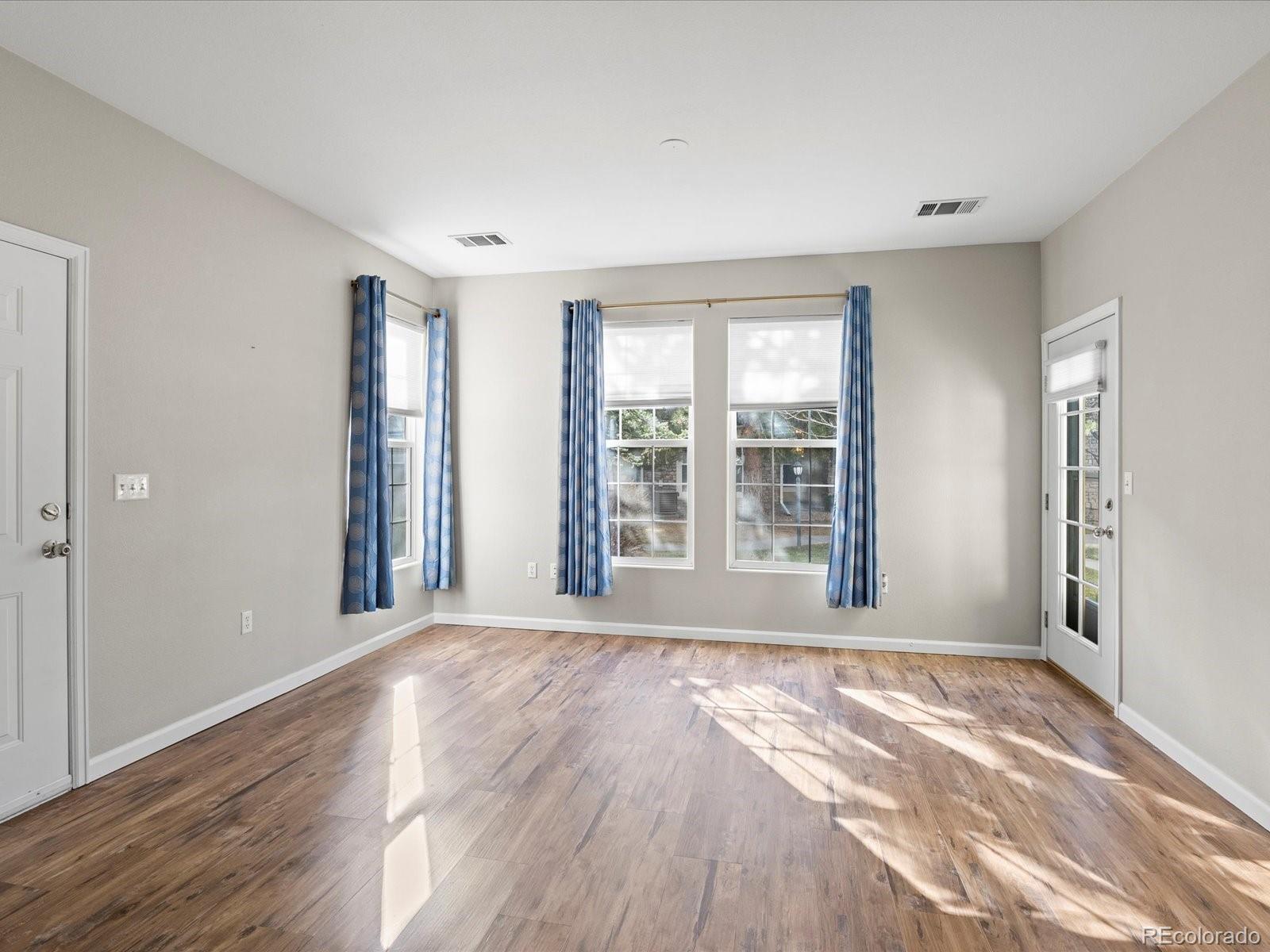 4005 S Dillon Way Unit: 102