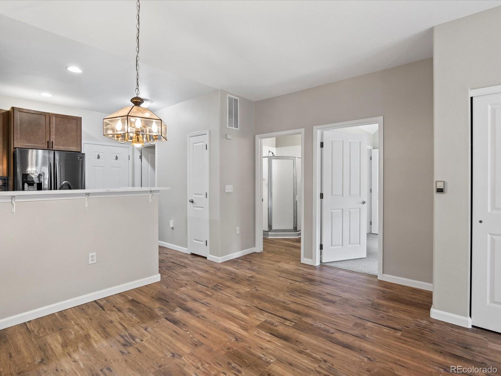 4005 S Dillon Way Unit: 102