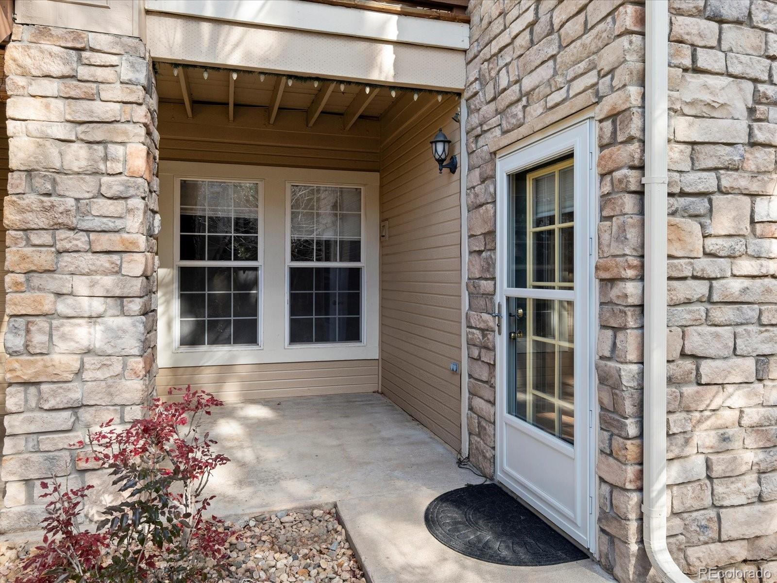 4005 S Dillon Way Unit: 102