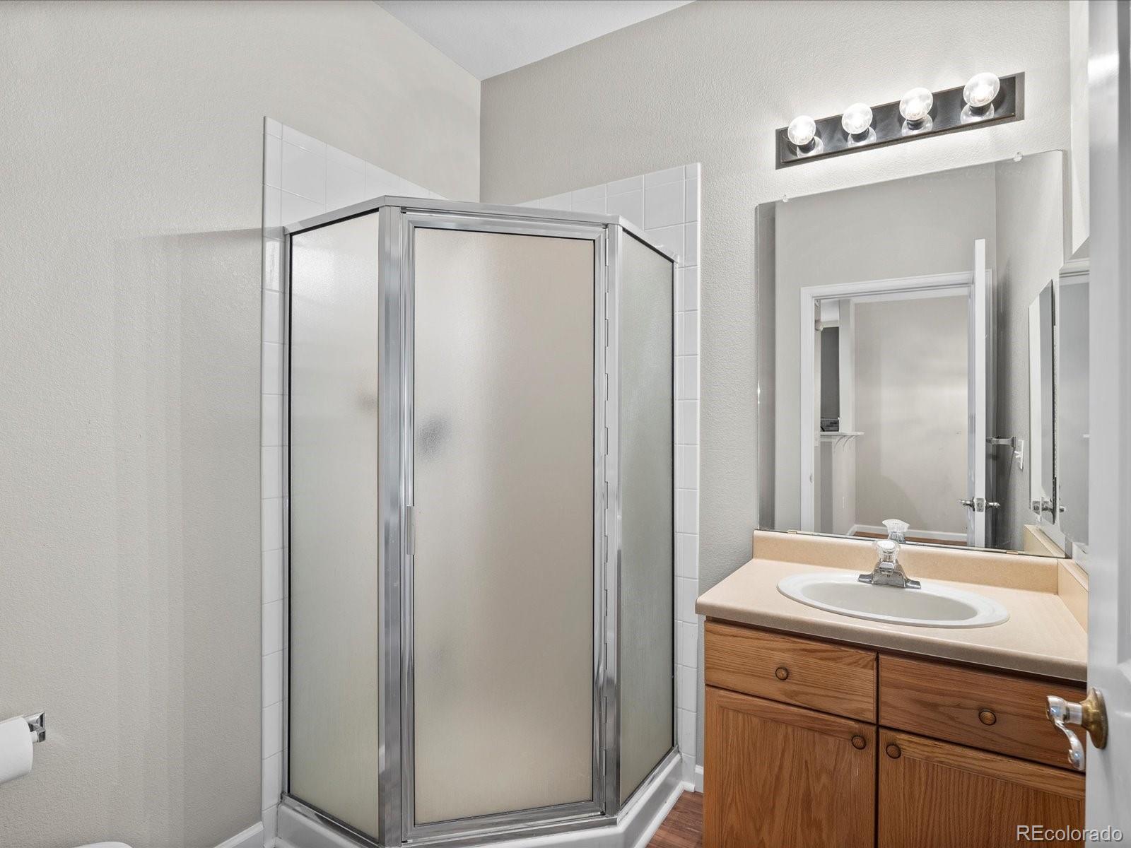 4005 S Dillon Way Unit: 102