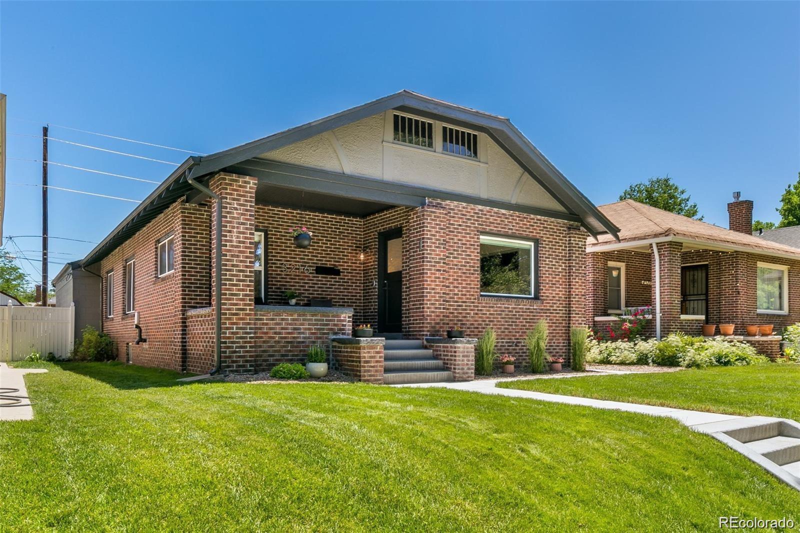 3216 Vine Street