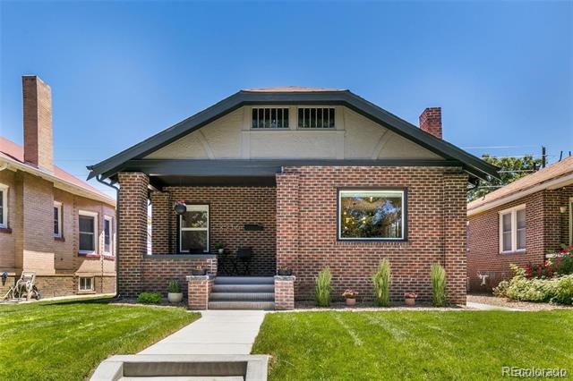 3216 Vine Street