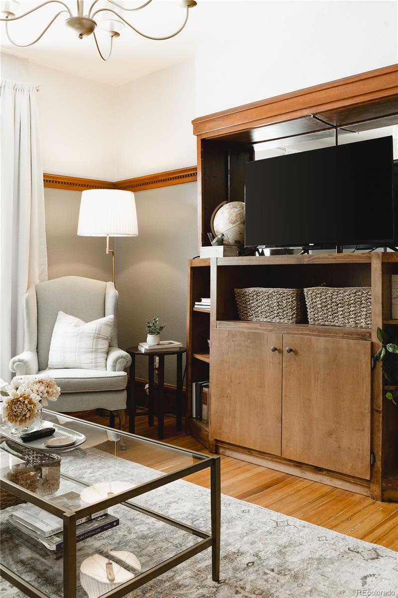 1305 E 13th Avenue Unit: 1