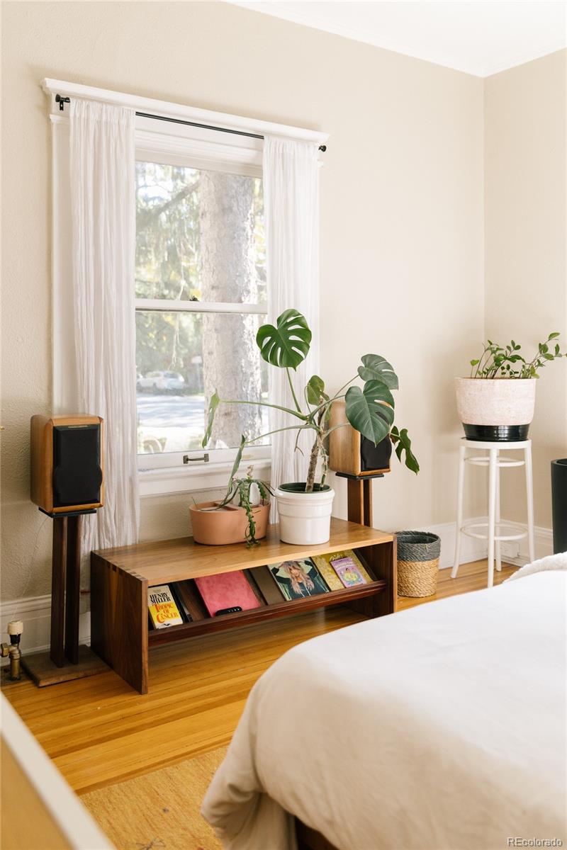 1321 E 12th Avenue Unit: 3