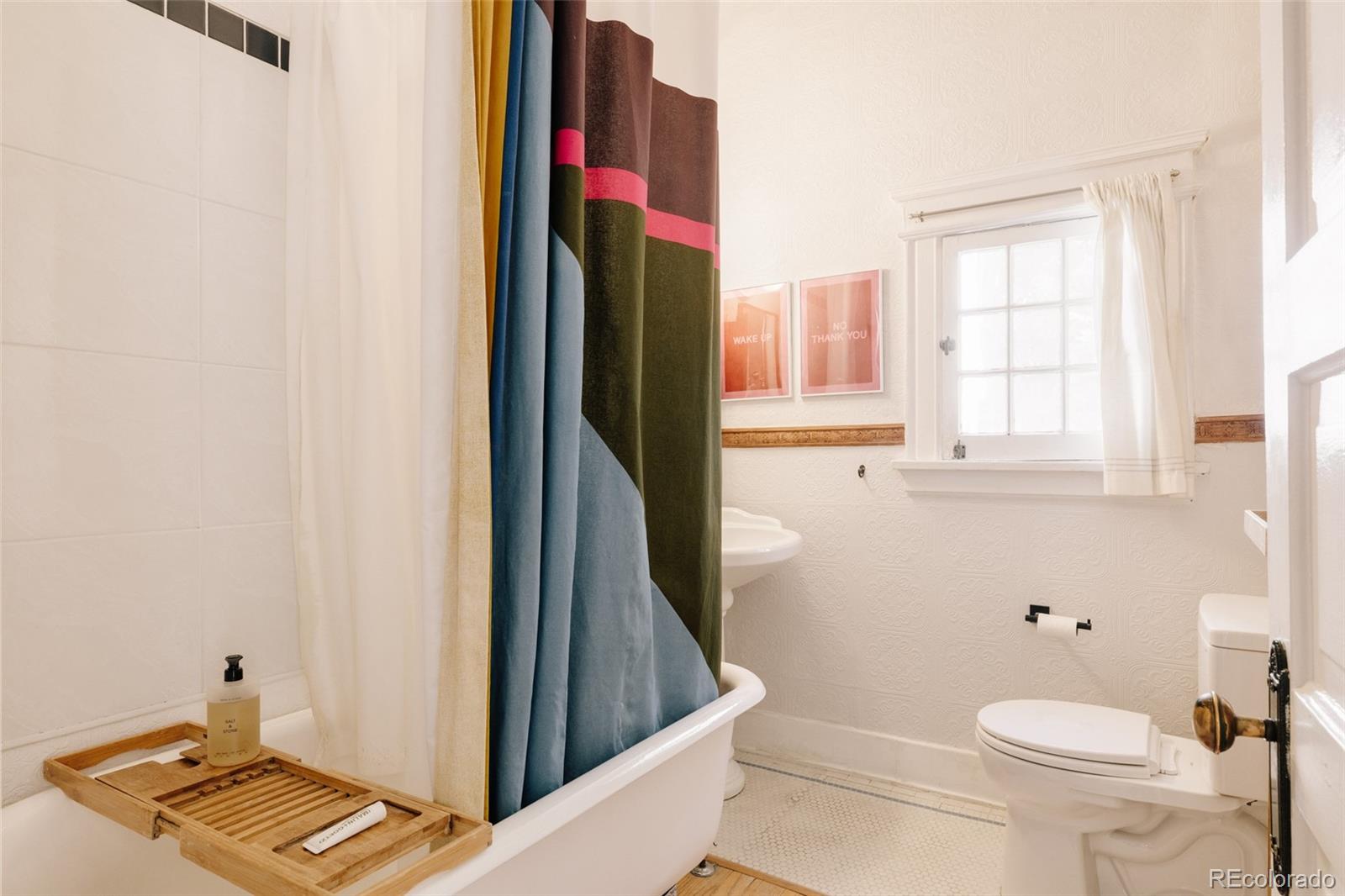 1321 E 12th Avenue Unit: 3